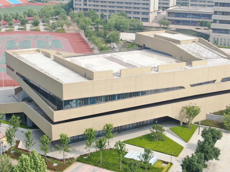 Çima Ji bo Projeya Kampusa Pêşerojê Avahiya Pola Dibistanê hilbijêrin?