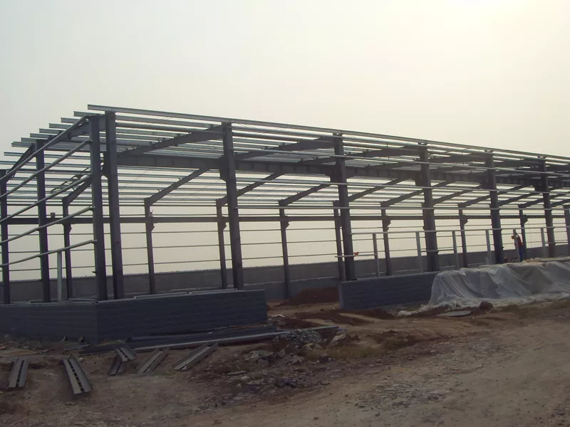 Avahiyên Warehouse Steel